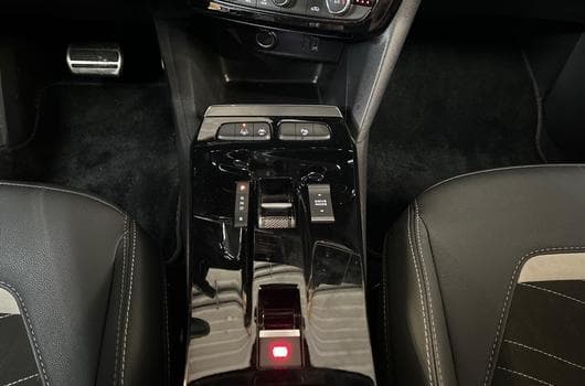 Gallery image 17