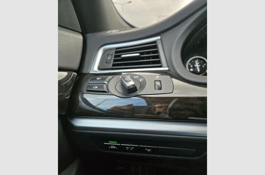 Gallery image 11