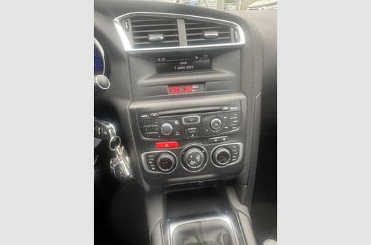 Gallery image 14