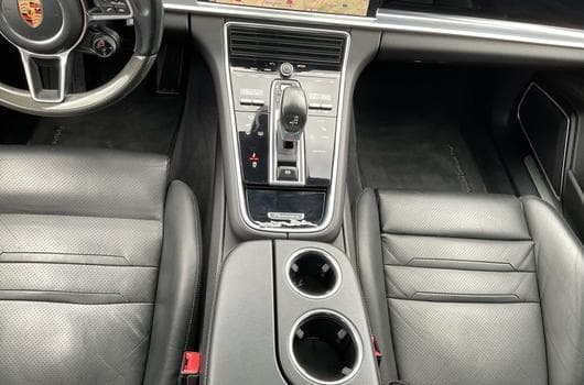 Gallery image 10