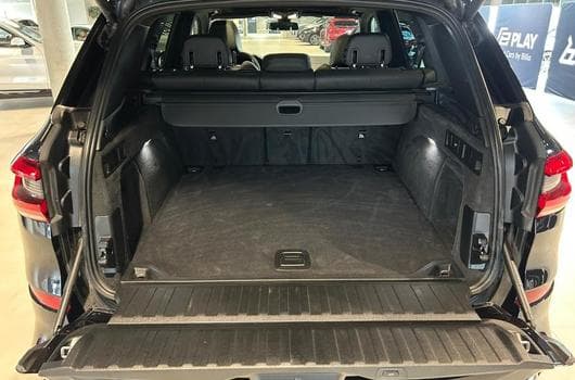Gallery image 17