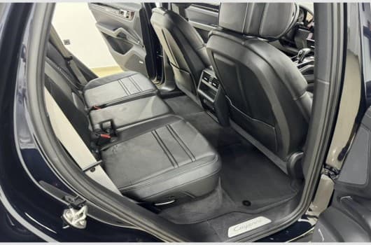 Gallery image 10