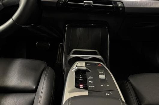 Gallery image 11