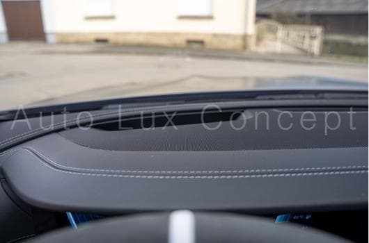 Gallery image 12