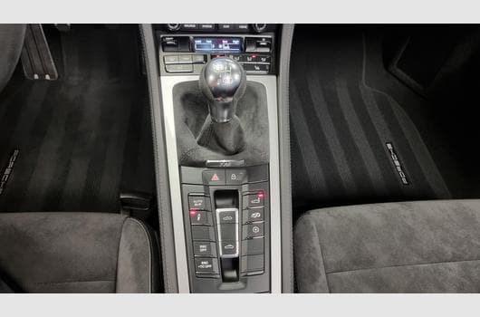 Gallery image 15