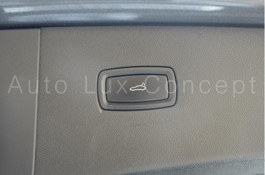 Gallery image 30