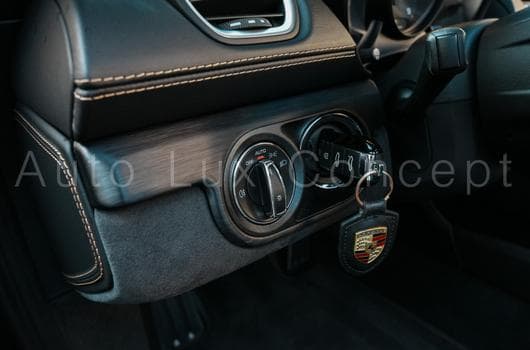 Gallery image 18