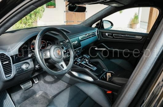 Gallery image 8