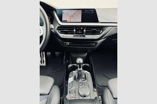 Gallery image 10