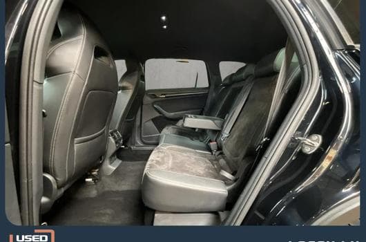Gallery image 14