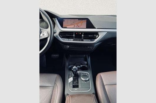 Gallery image 10