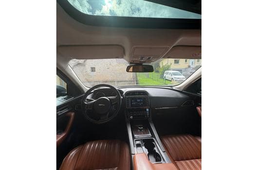Gallery image 10
