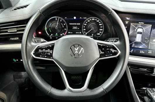 Gallery image 11