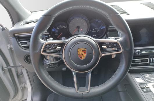 Gallery image 10