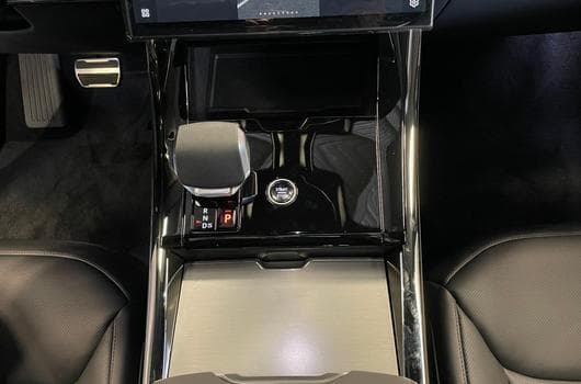 Gallery image 14