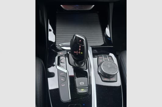 Gallery image 10