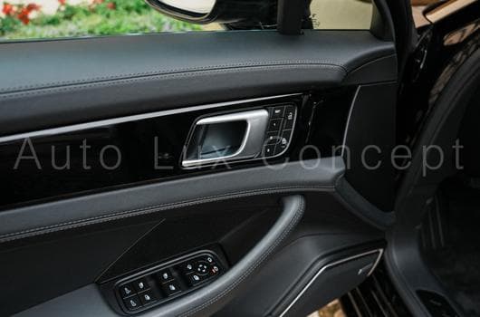 Gallery image 17