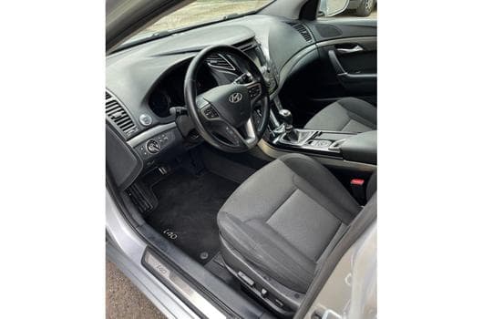 Gallery image 12