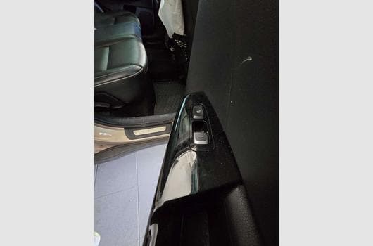 Gallery image 14