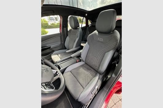 Gallery image 12