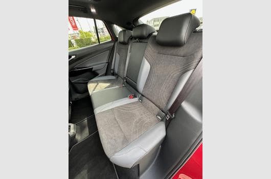 Gallery image 13