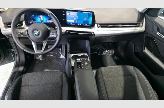 Gallery image 11