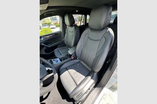Gallery image 12
