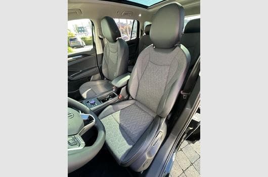 Gallery image 12