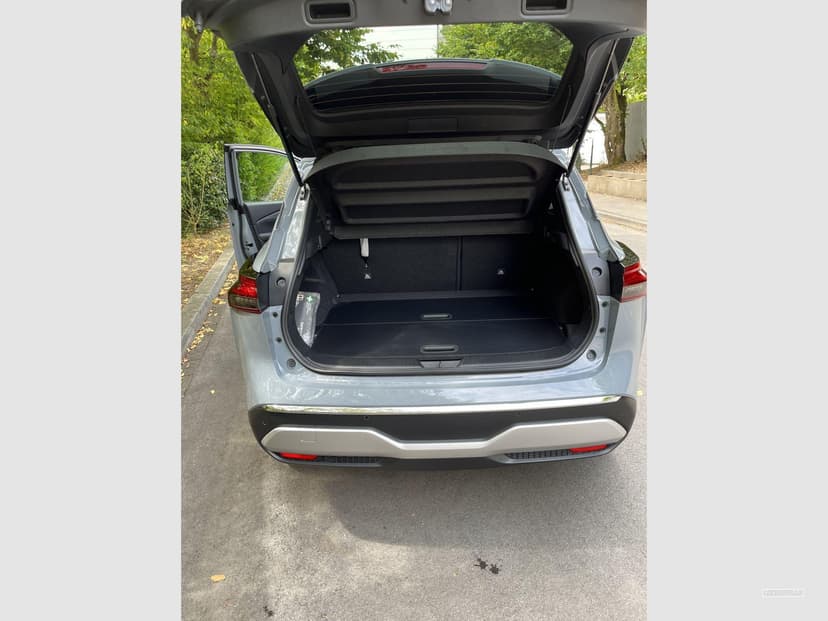 Gallery image 10