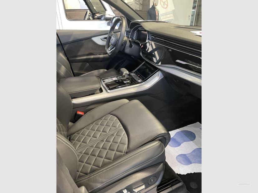 Gallery image 11