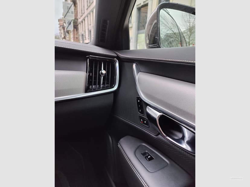 Gallery image 11