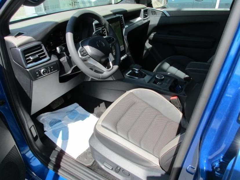 Gallery image 12