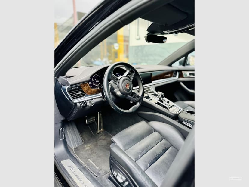Gallery image 13