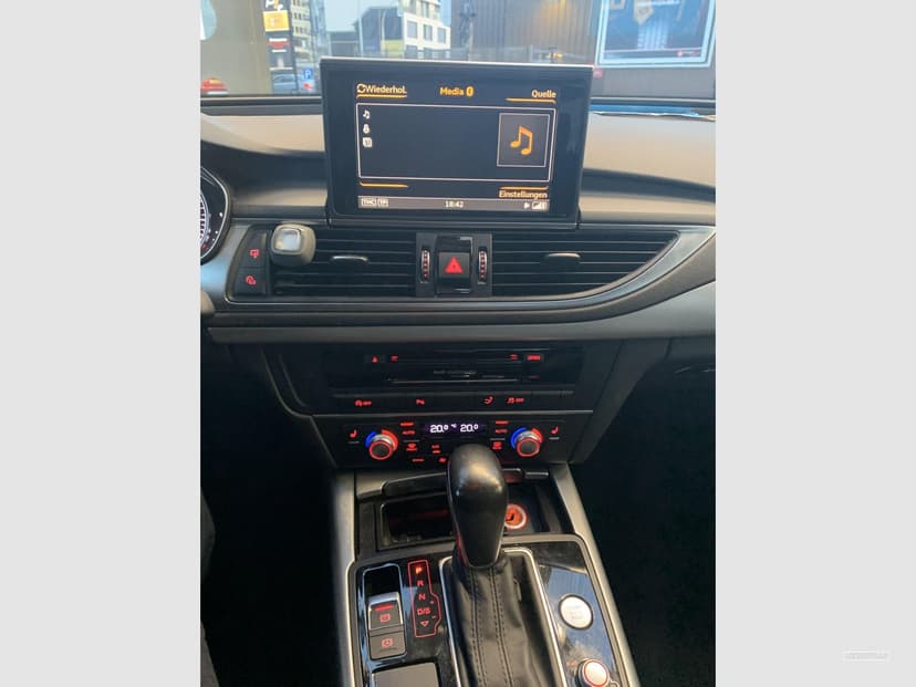 Gallery image 12