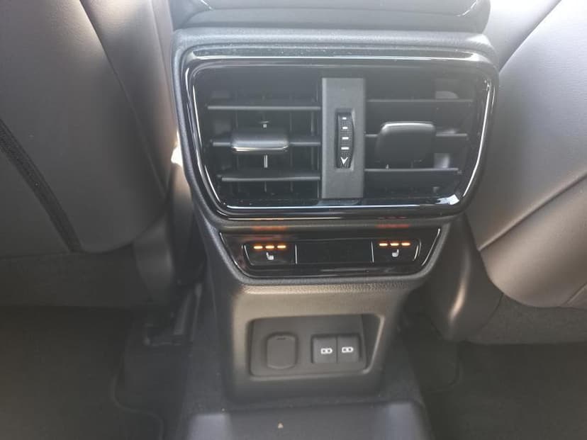 Gallery image 13