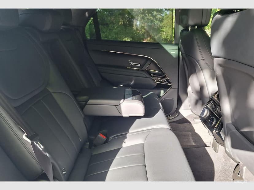 Gallery image 10