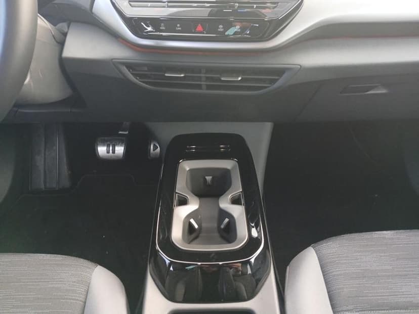 Gallery image 13
