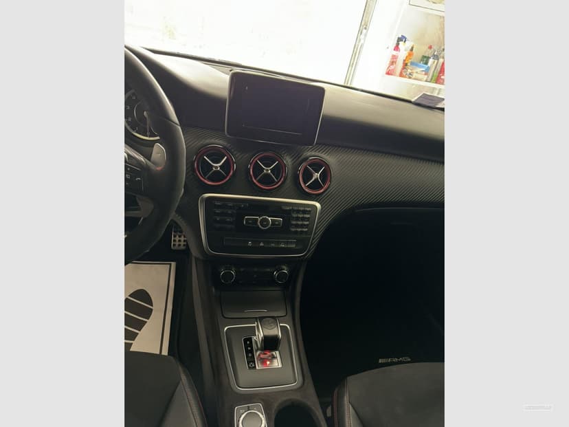Gallery image 10