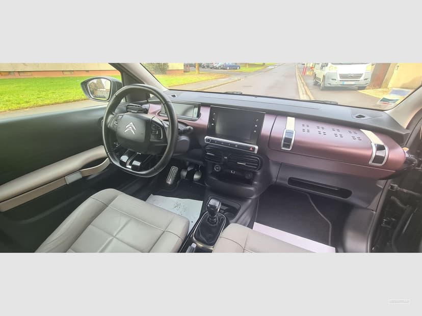 Gallery image 12
