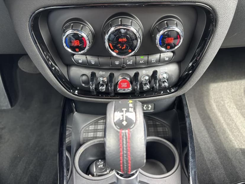 Gallery image 15
