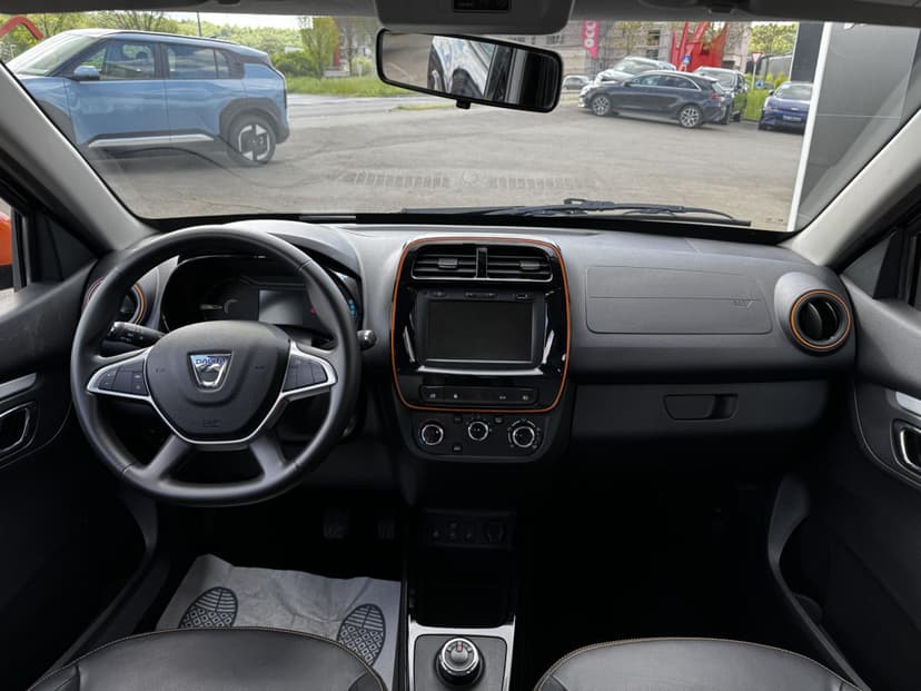 Gallery image 13
