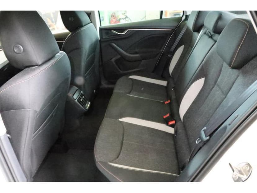 Gallery image 10