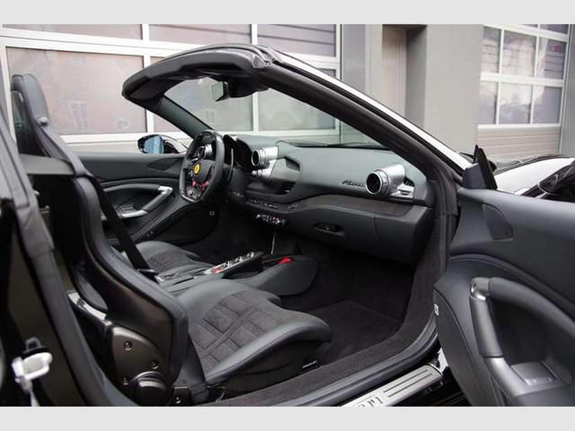 Gallery image 7