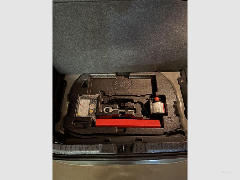 Gallery image 10