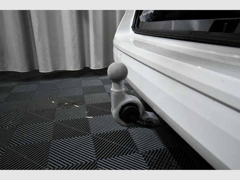 Gallery image 9