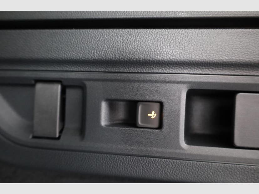 Gallery image 13