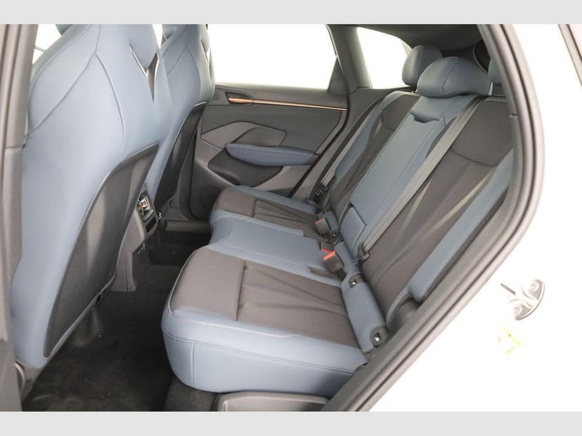 Gallery image 10