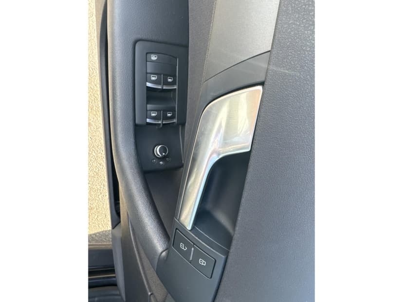 Gallery image 13