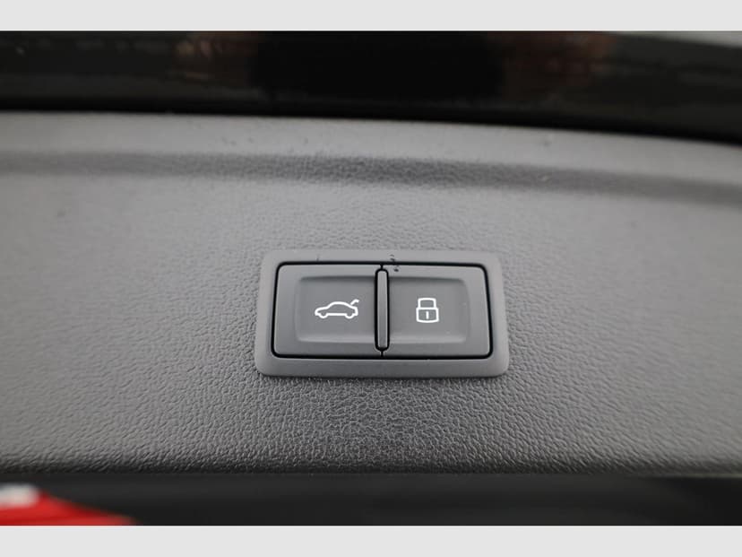 Gallery image 13