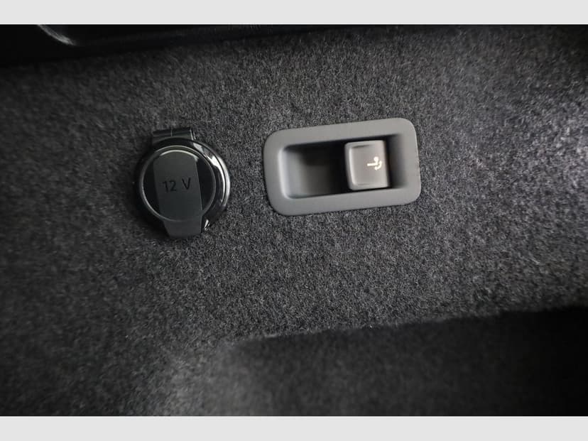 Gallery image 13